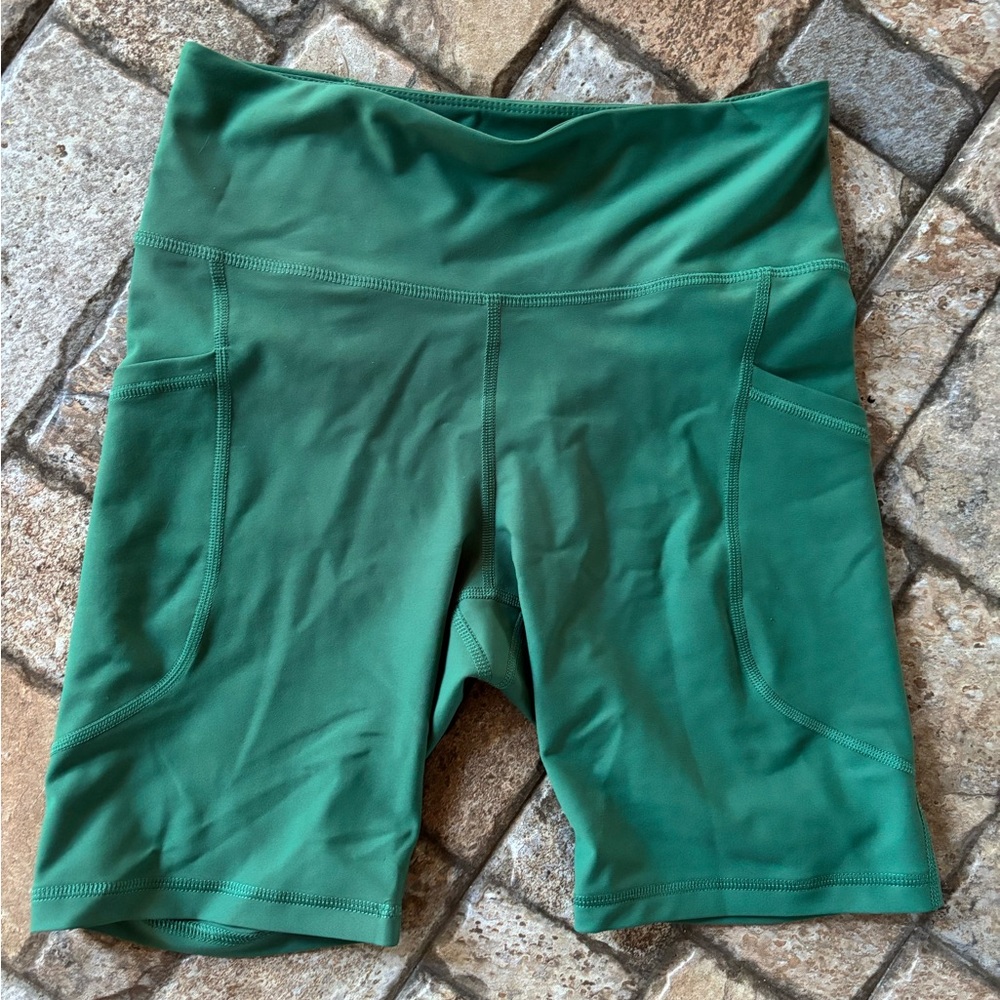 Green Women's biker Shorts